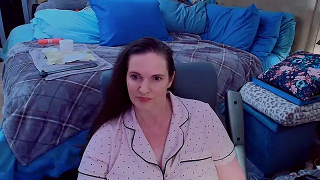 ninajaymes online show from June 4, 10:49 pm