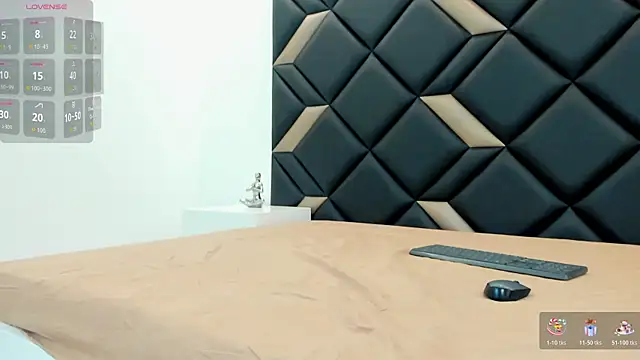 GeraldineSandoval online show from April 4, 12:13 pm