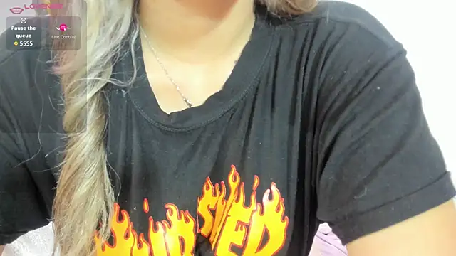 Kenndal tay online show from October 4, 7:34 pm