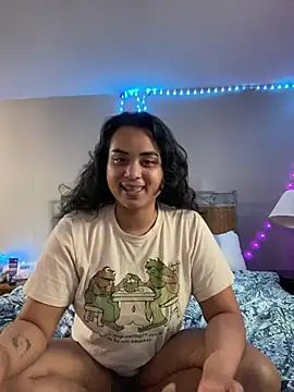 SoakedUpKitty- online show from August 6, 4:31 pm