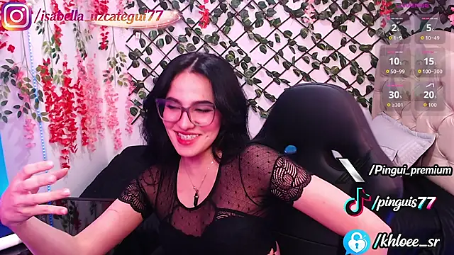 Snapshot of Khloecita_sr chatting on August 2, 4:22 am Khloecita sr online show from August 2, 4:22 am
