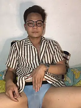 Snapshot of datnguyenvn chatting on February 16, 8:54 am datnguyenvn online show from February 16, 8:54 am