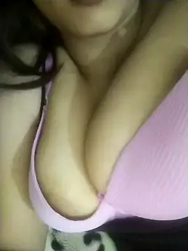 Snapshot of Soltaana chatting on March 15, 9:54 pm Soltaana online show from March 15, 9:54 pm