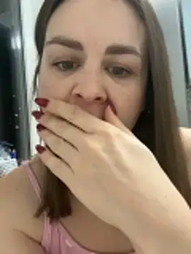 Snapshot of Risky-Flower chatting on October 12, 5:34 pm Risky-Flower online show from October 12, 5:34 pm