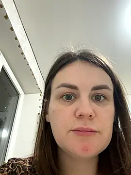 Snapshot of Risky-Flower chatting on November 17, 7:30 pm Risky-Flower online show from November 17, 7:30 pm