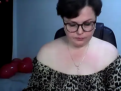 EllaLove2277 online show from February 24, 6:44 am