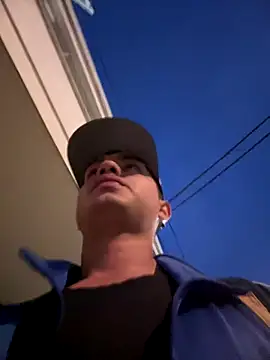 lonewolt online show from September 16, 10:27 am