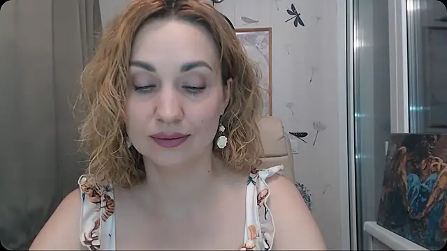 KatrinAlluring online show from January 15, 5:12 am