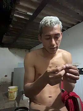 Boy hot- online show from April 15, 9:49 am