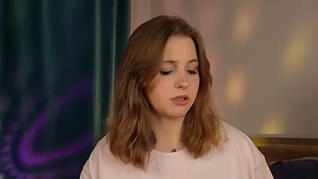 LoveSeekins online show from February 3, 7:08 pm