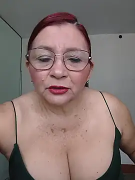 Snapshot of marfil_milf chatting on July 10, 2:30 pm marfil milf online show from July 10, 2:30 pm