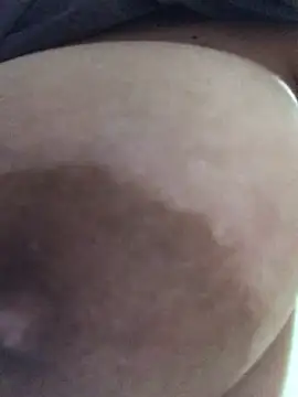 luzmelzinha online show from March 28, 12:54 am