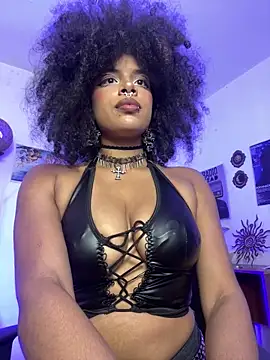 Raven luv online show from May 15, 8:49 pm