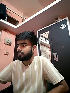 soniriyaa010101 online show from March 31, 10:26 am