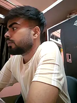 soniriyaa010101 online show from April 7, 8:53 pm