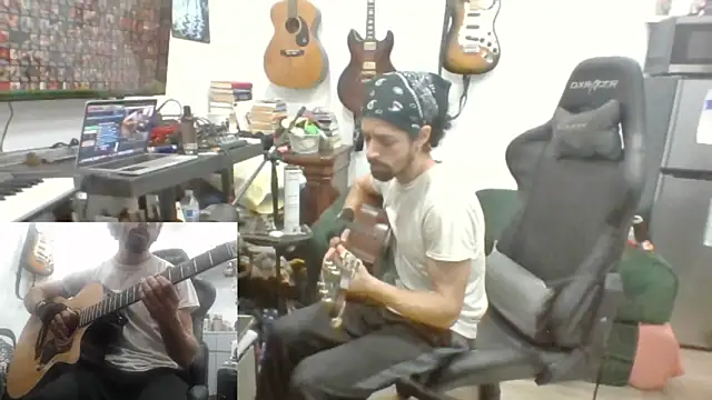 Snapshot of Stringin69 chatting on February 20, 8:27 am Stringin69 online show from February 20, 8:27 am