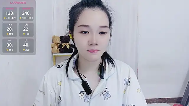 Txm123321 online show from April 19, 10:25 am