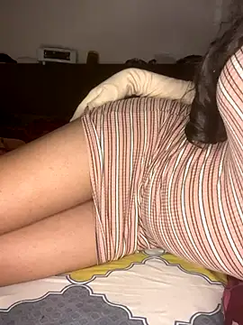 Snapshot of pranjal00000 chatting on December 1, 12:59 am pranjal00000 online show from December 1, 12:59 am