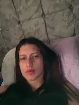 Caroline daring online show from March 26, 2:44 pm