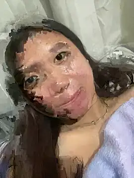 cassie cakes online show from May 1, 12:21 pm