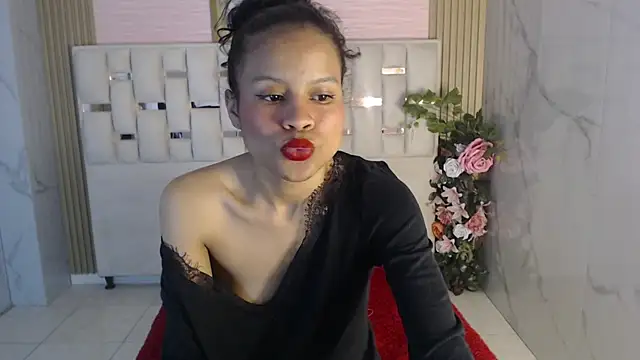 catalina5 s online show from April 11, 7:45 am