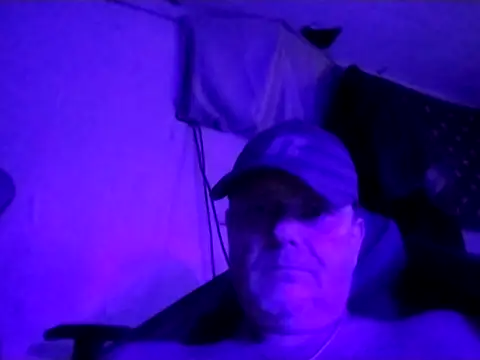 WiltedYeller online show from July 8, 11:26 am