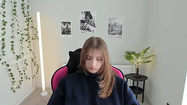 NeyliDream online show from April 21, 12:55 pm