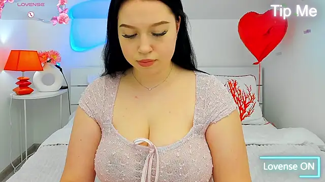 LexiePat online show from February 14, 6:10 am