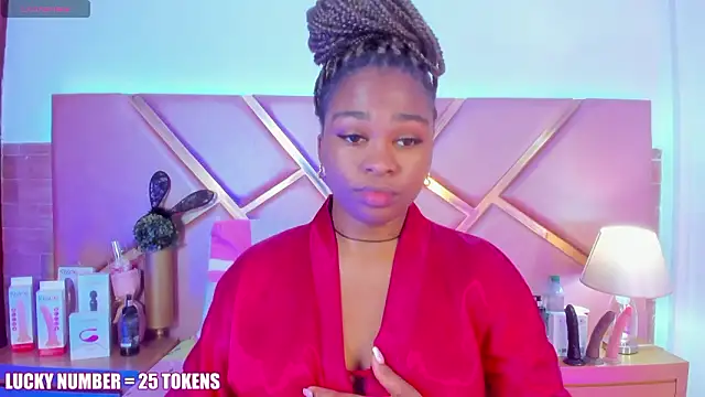 SophieSinclair online show from March 18, 12:52 pm