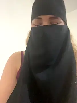 Wild-Nayra online show from October 6, 10:40 pm