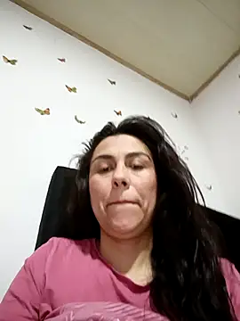 vanessa-titisM online show from February 19, 3:57 am