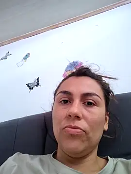 vanessa-titisM online show from April 12, 4:34 pm