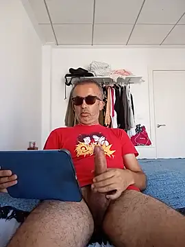 EmilioTaladdro online show from July 3, 11:05 am