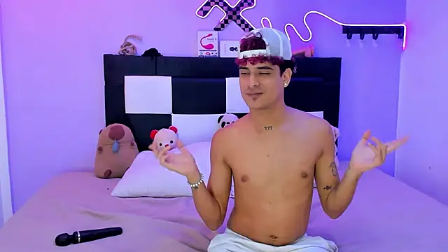 Lucky boys  X online show from June 14, 5:31 am