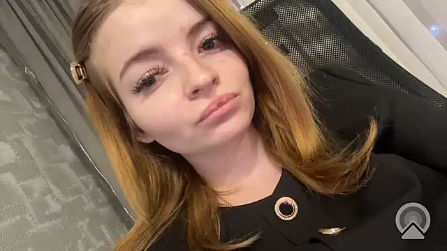 Elirya online show from July 22, 8:44 pm