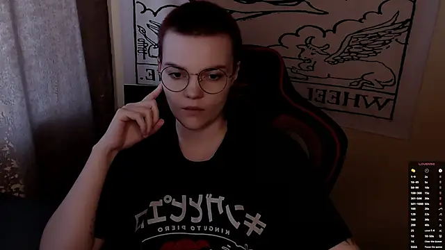 KrisNeal online show from February 17, 9:06 am