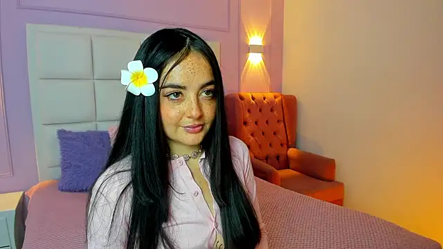 Ashleypetit online show from August 4, 1:57 pm