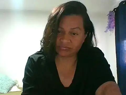 Snapshot of adri89-g chatting on September 14, 10:09 pm adri89-g online show from September 14, 10:09 pm