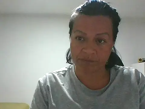 Snapshot of adri89-g chatting on October 30, 3:41 am adri89-g online show from October 30, 3:41 am