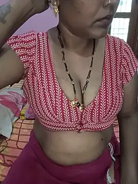 Snapshot of KannadaTamilTeluguBeauty chatting on June 16, 7:33 am KannadaTamilTeluguBeauty online show from June 16, 7:33 am