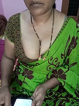 Snapshot of KannadaTamilTeluguBeauty chatting on June 19, 3:16 pm KannadaTamilTeluguBeauty online show from June 19, 3:16 pm
