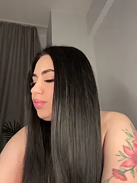 Snapshot of Andrestarr chatting on March 8, 6:01 pm Andrestarr online show from March 8, 6:01 pm