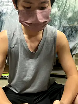 Snapshot of hayato1995 chatting on September 12, 3:23 pm hayato1995 online show from September 12, 3:23 pm