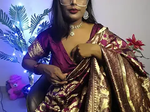 Naughtyy stripgirl online show from September 23, 4:21 pm