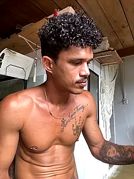 Snapshot of trustes00tribox chatting on December 2, 5:41 pm trustes00tribox online show from December 2, 5:41 pm