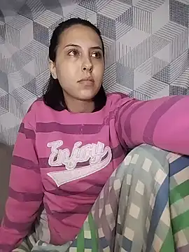 scarletoficial online show from June 23, 1:47 am