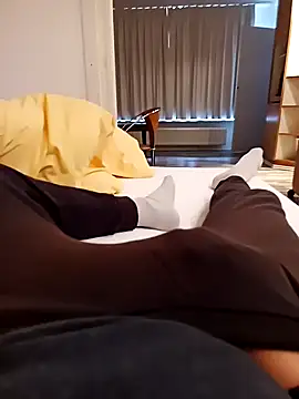 fullystroked online show from December 3, 1:20 pm