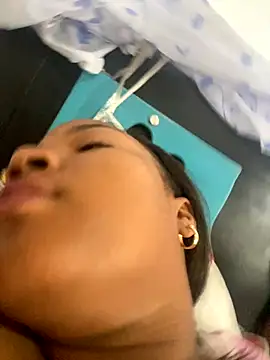 Snapshot of Karol_sexy23 chatting on November 3, 2:40 pm Karol sexy23 online show from November 3, 2:40 pm