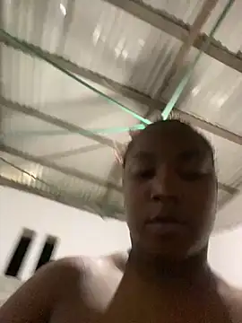 Snapshot of Karol_sexy23 chatting on February 25, 12:20 am Karol sexy23 online show from February 25, 12:20 am