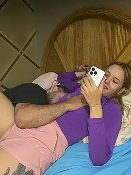 coupleyys online show from July 3, 9:21 pm